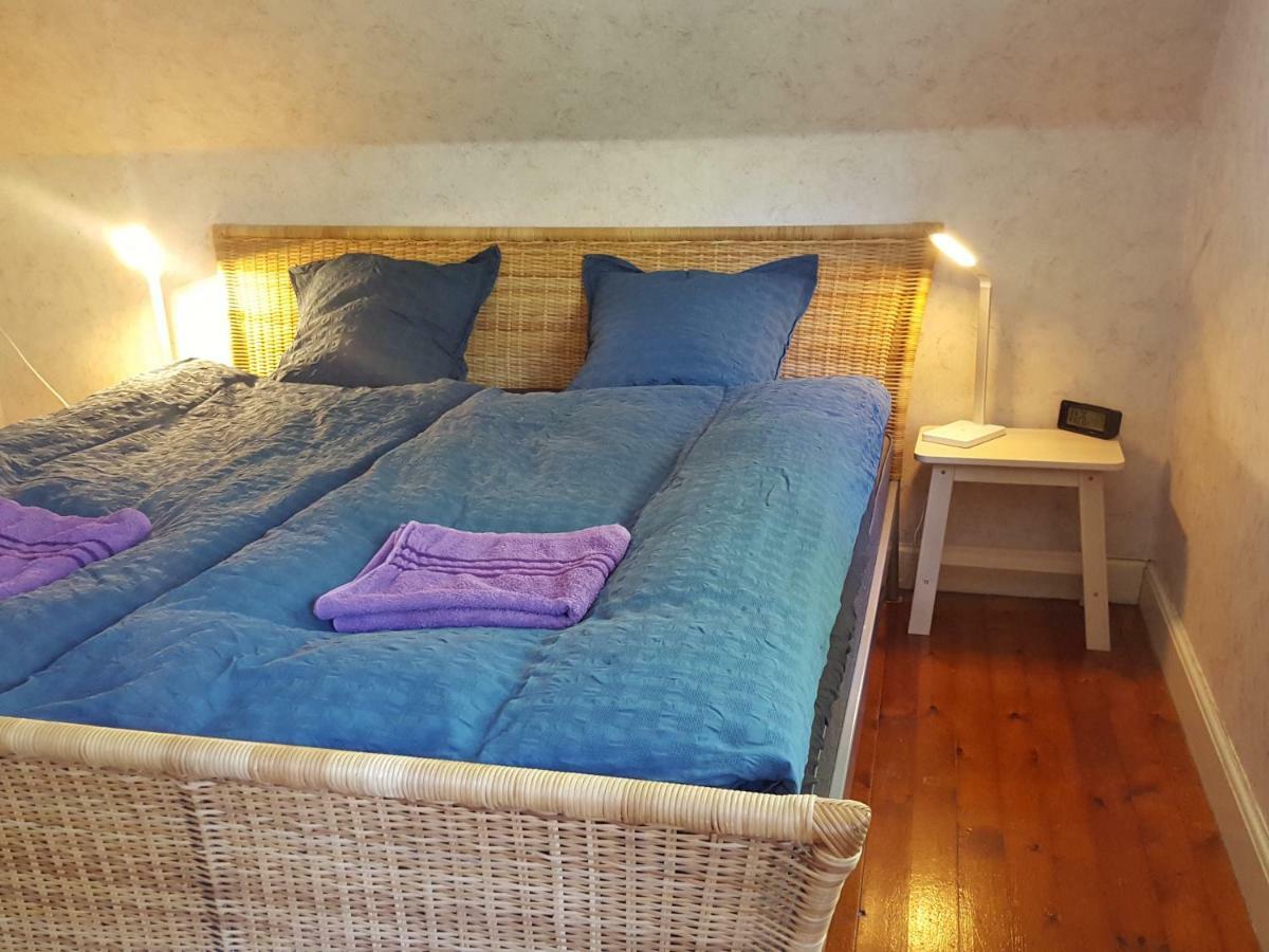 Cosy Farmhouse Dobbelt Bedroom Stege Extérieur photo