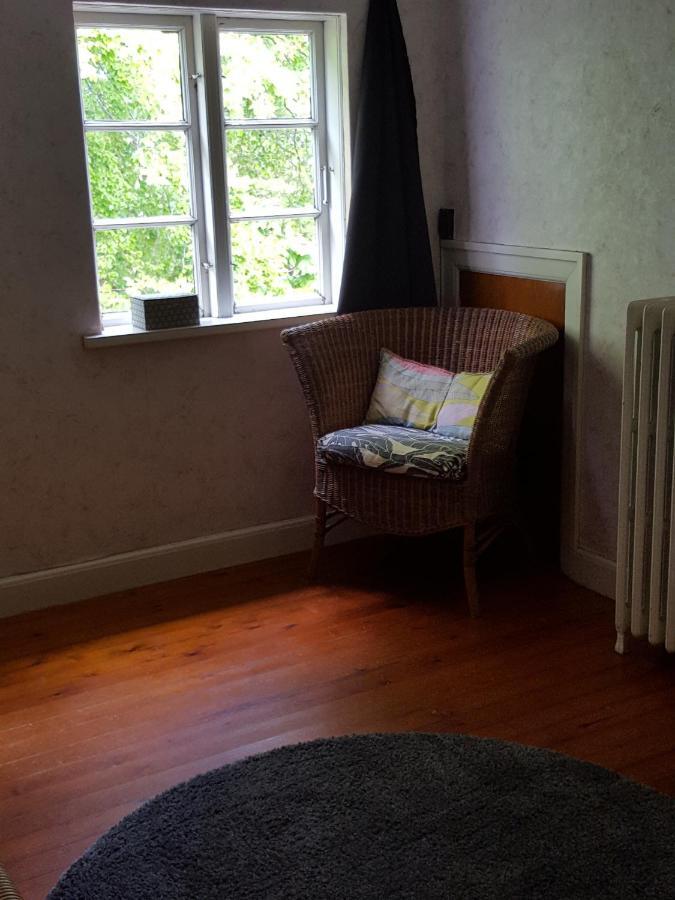 Cosy Farmhouse Dobbelt Bedroom Stege Extérieur photo